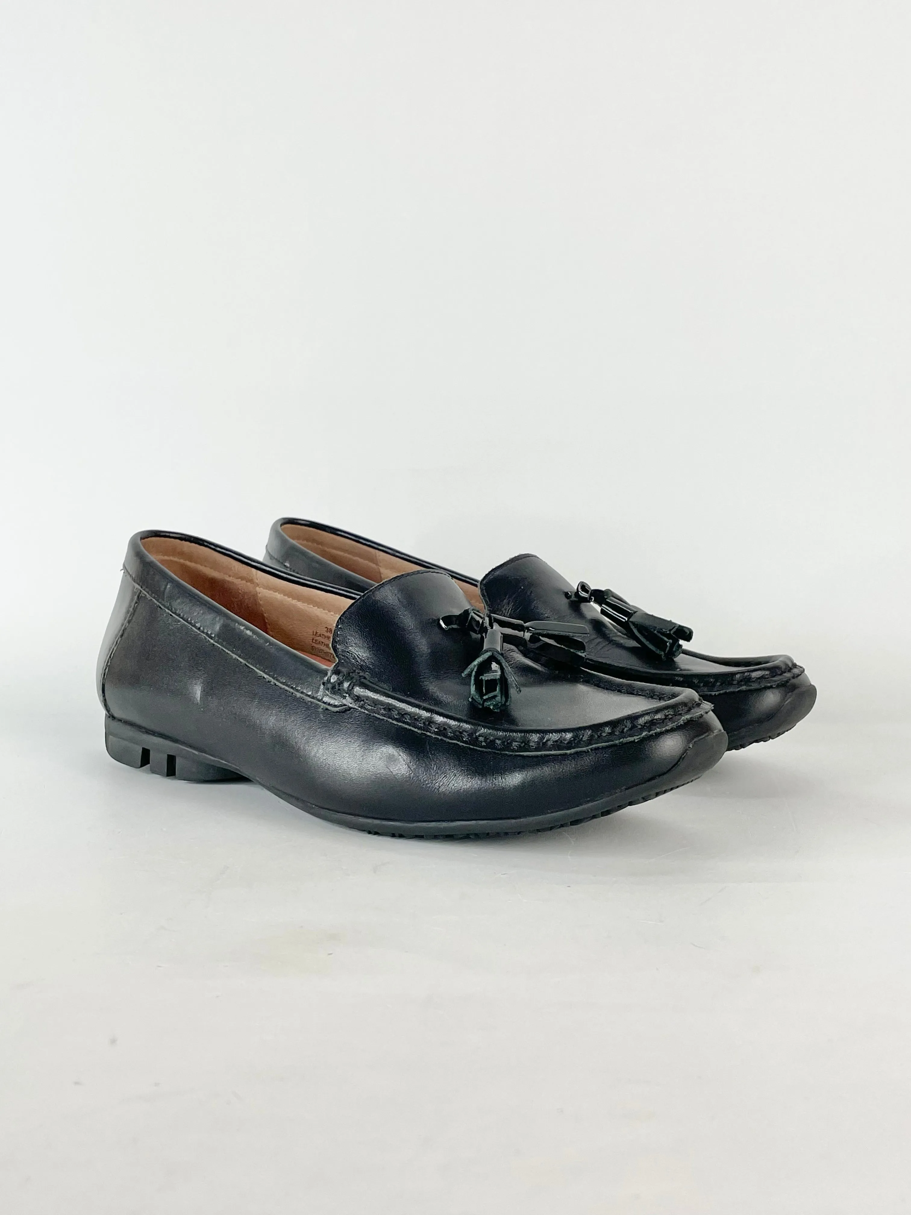 Bared Black Leather Tassel Loafers - EU38