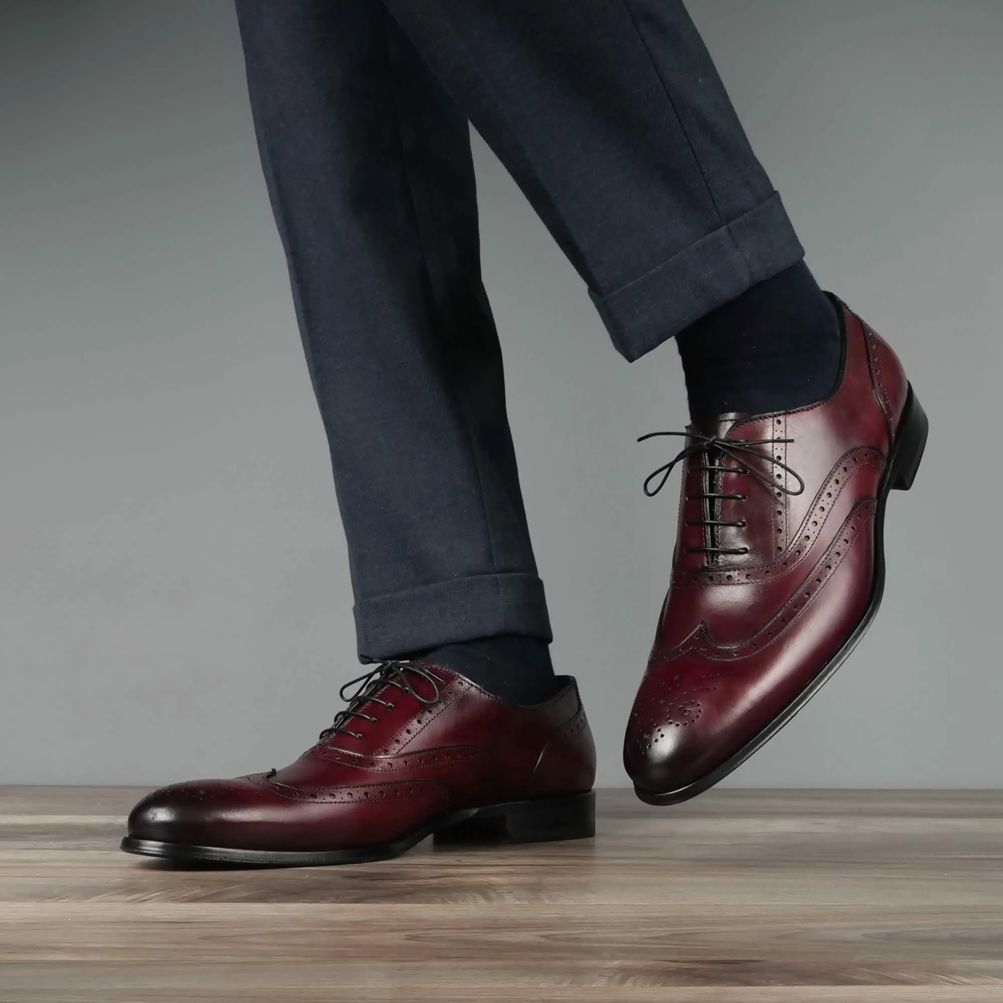 Cambridge Wingtip Oxford Brogue Oxblood