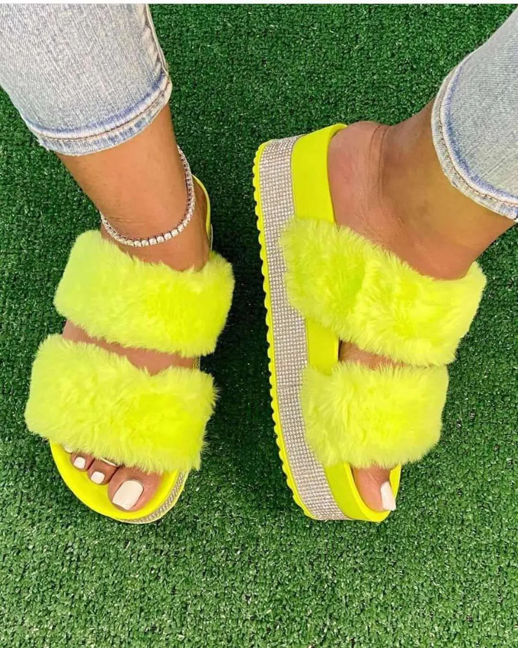 Hot sale shiny fluffy slippers