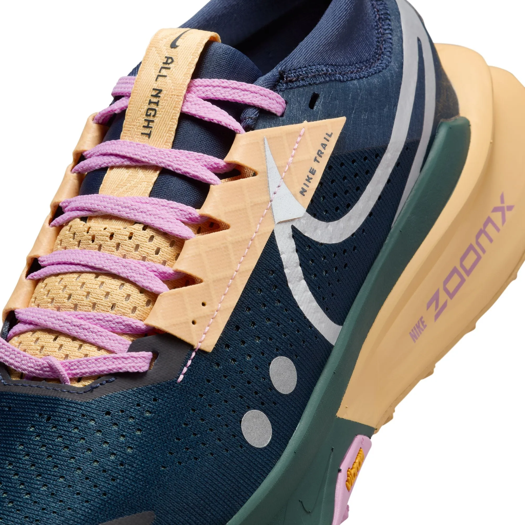 Nike Zegama 2 | Armory Navy / Metallic Silver | Womens