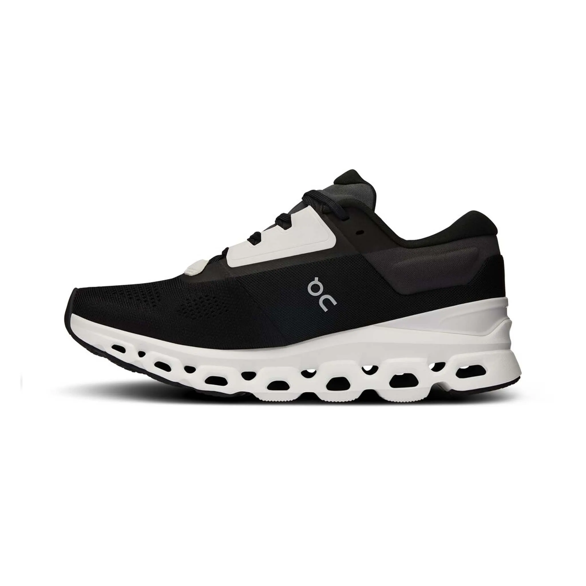 On | Women's Cloudstratus 3 Running Shoes - Black/Frost