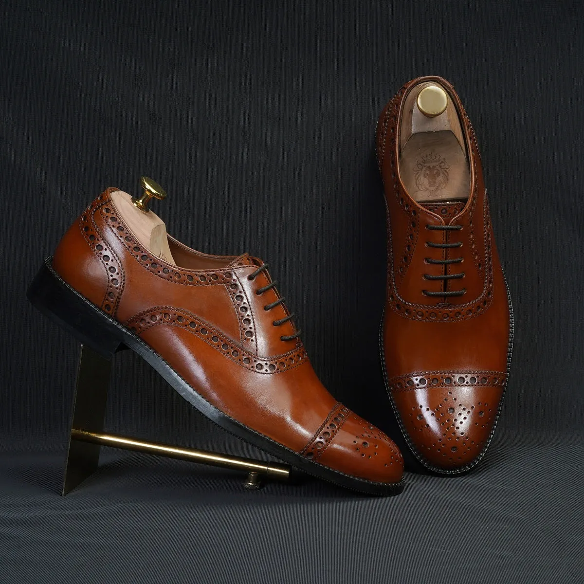 Punching Brogue Oxford Lace-Up Shoe For Men in Genuine Tan Leather